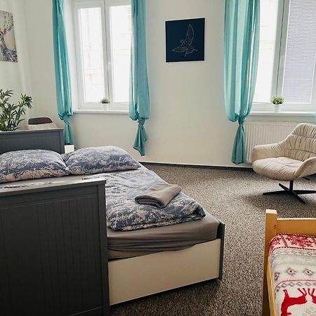 Apartma Luxura Дечин Экстерьер фото