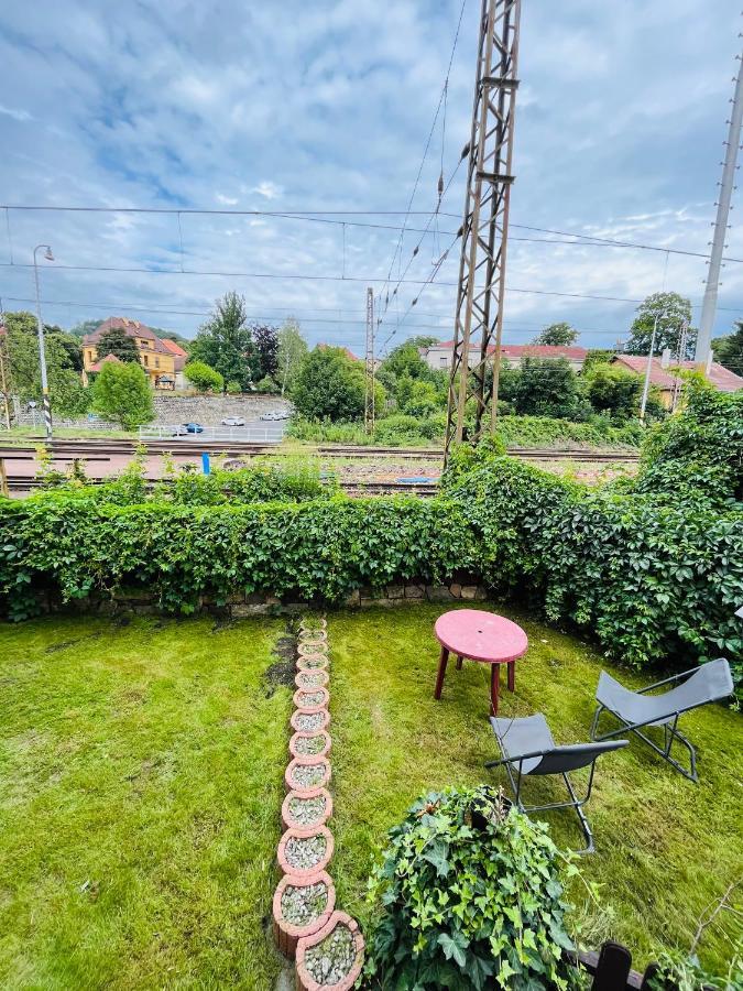 Apartma Luxura Дечин Экстерьер фото