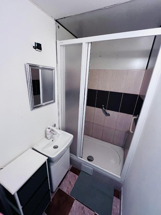 Apartma Luxura Дечин Экстерьер фото