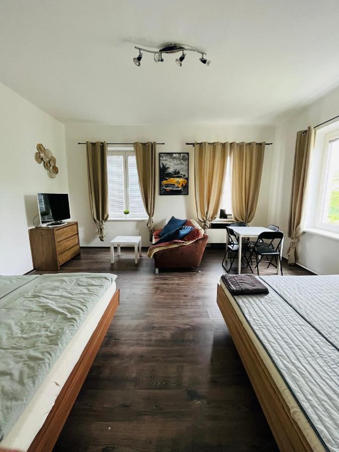Apartma Luxura Дечин Экстерьер фото