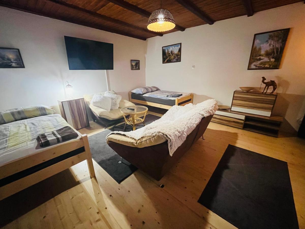 Apartma Luxura Дечин Экстерьер фото