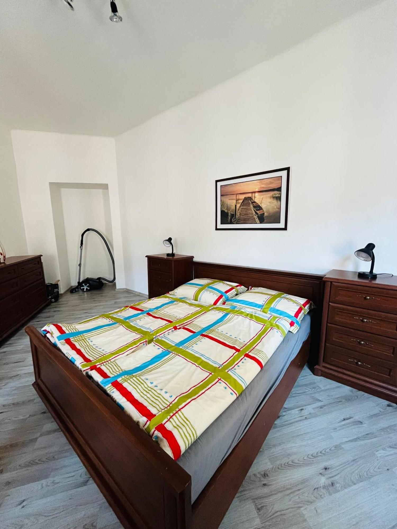 Apartma Luxura Дечин Экстерьер фото